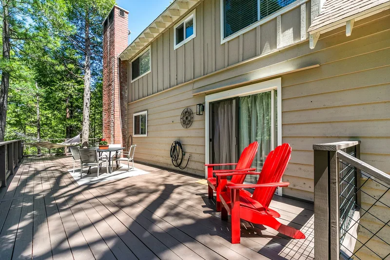 568 Grass Valley Rd , Lake Arrowhead, CA 92352, Lake Arrowhead, California, United States. - Photo 21