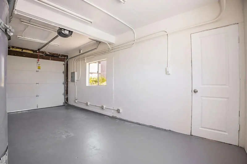 720 Lockhaven Drive, Pacifica, California, United States. - Photo 8