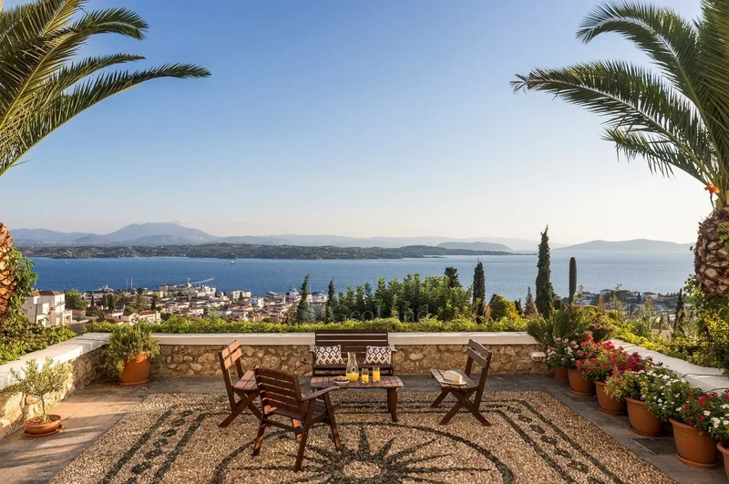 Spetses, Attica, Greece. - Photo 4
