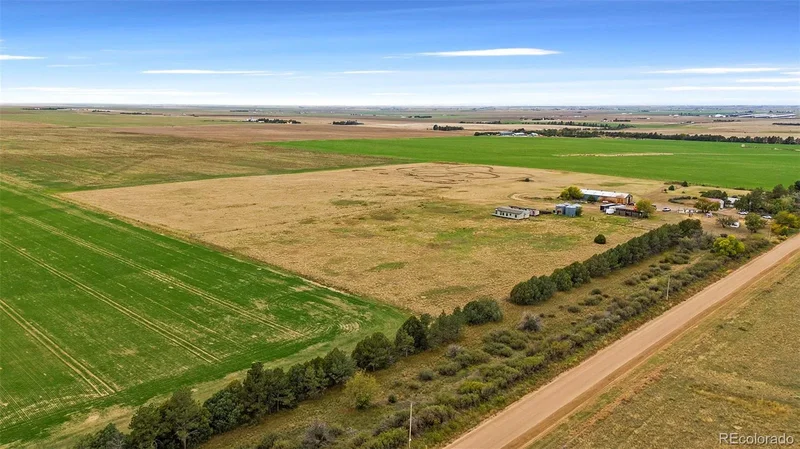 39592 County Road 18, Roggen, CO 80652, Roggen, Colorado, United States. - Photo 20