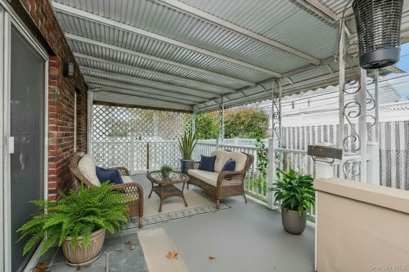 163-45 23rd Avenue, Whitestone, NY 11357, New York, New York, United States. - Photo 18
