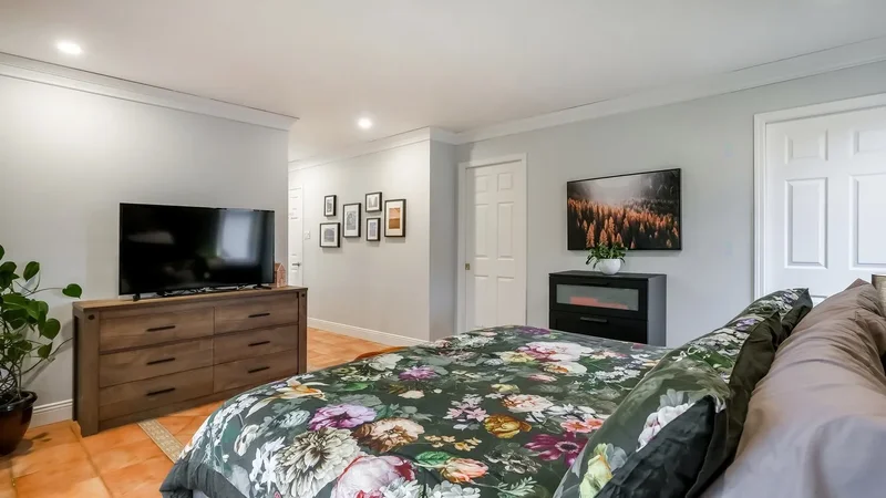 1115 Av. St-Jean, Saint-Hyacinthe, Quebec, Canada. - Photo 30