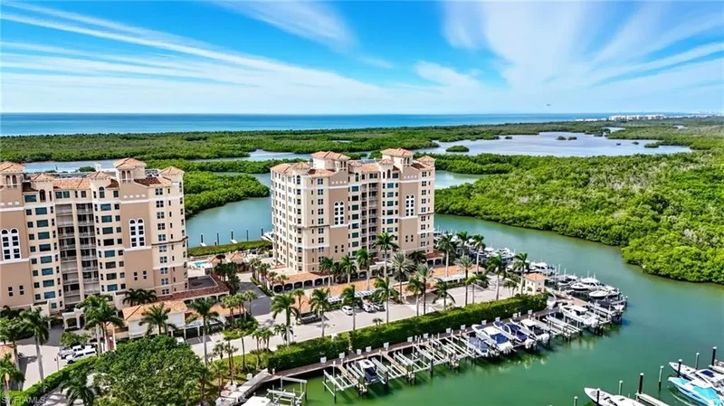 445 DOCKSIDE DR, #B202, Naples, FL, 34110, USA, Bonita Springs, Florida, United States. - Photo 27