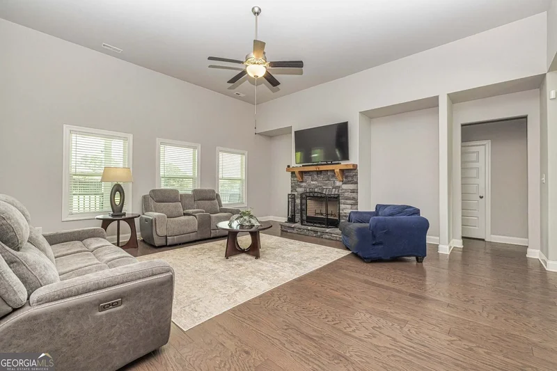 941 Highway 16 W, Newnan, GA 30263, Newnan, Georgia, United States. - Photo 7