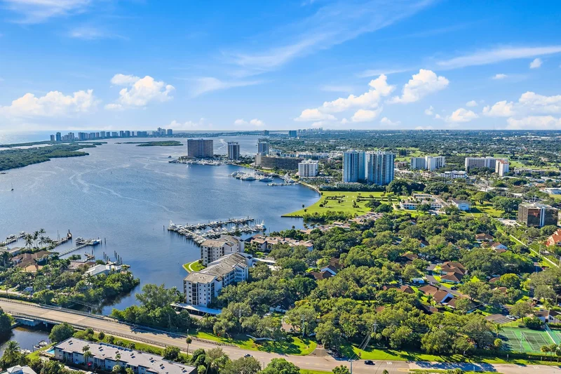 11373 Twelve Oaks A Way E , North Palm Beach, FL 33408, North Palm Beach, Florida, United States. - Photo 51