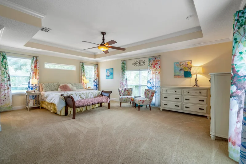5 Bedrooms Single Family Detached