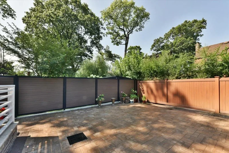 86-22 Somerset Street, Jamaica Estates, NY 11432, New York, New York, United States. - Photo 7