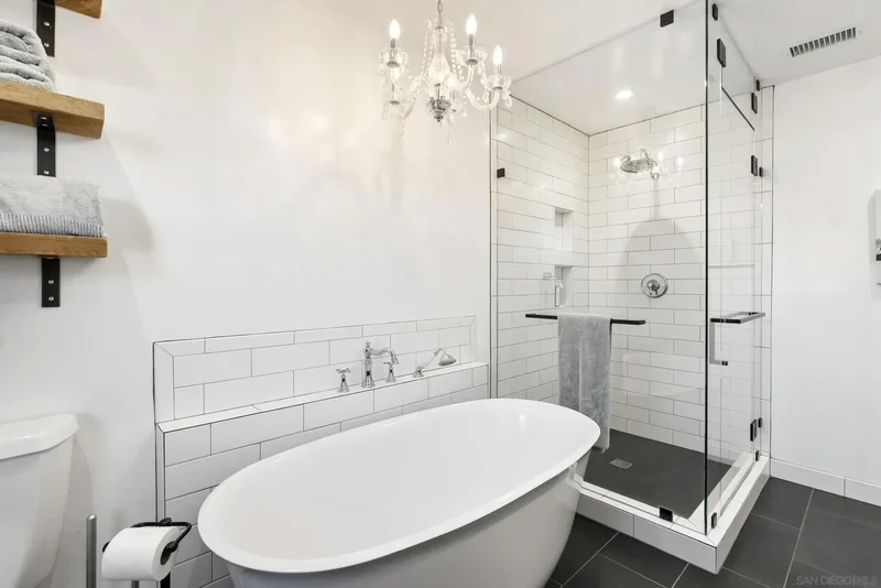 4474 Niagara Ave, San Diego, California, United States. - Photo 38