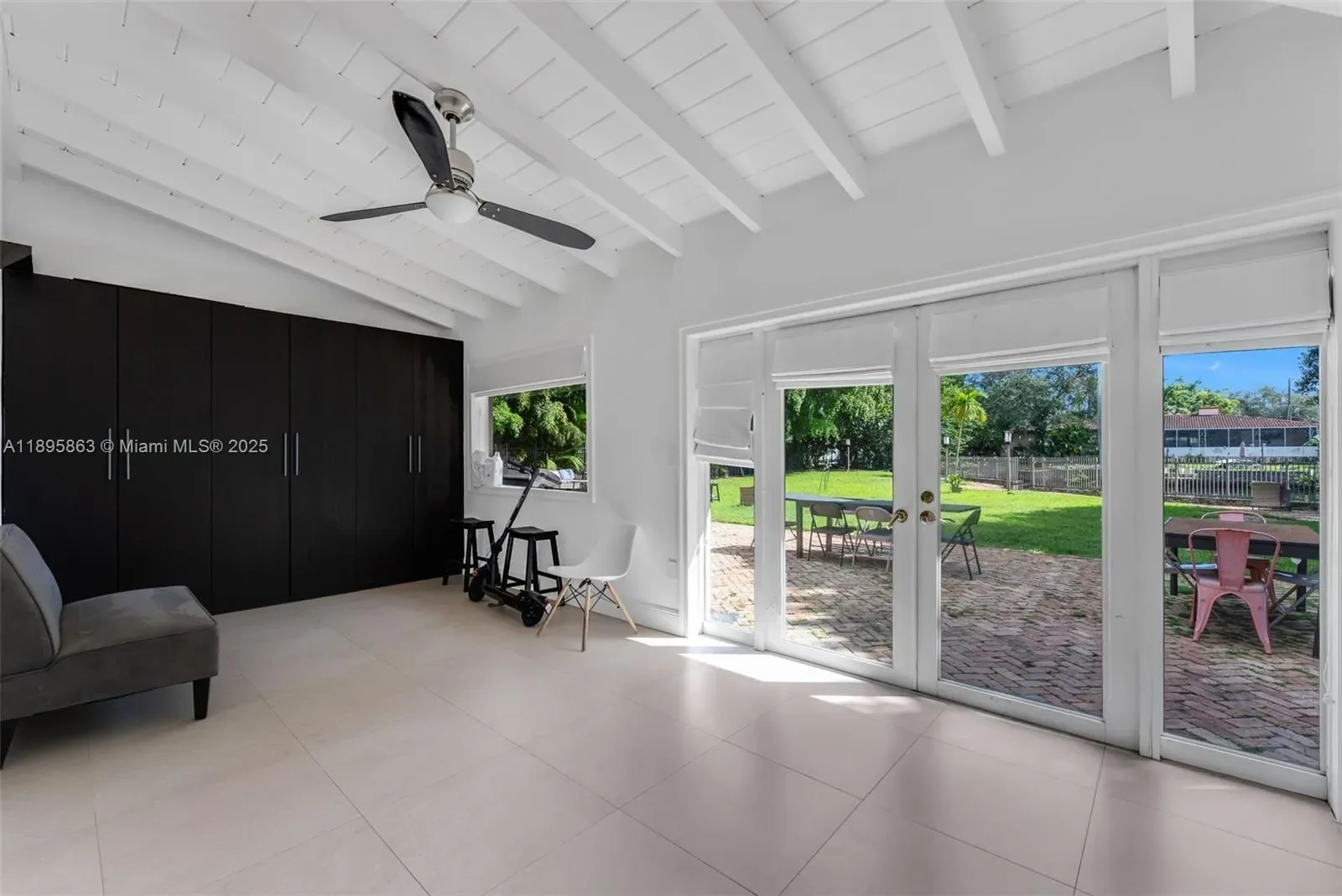 4801 University Dr, Coral Gables, Florida, United States. - Photo 34