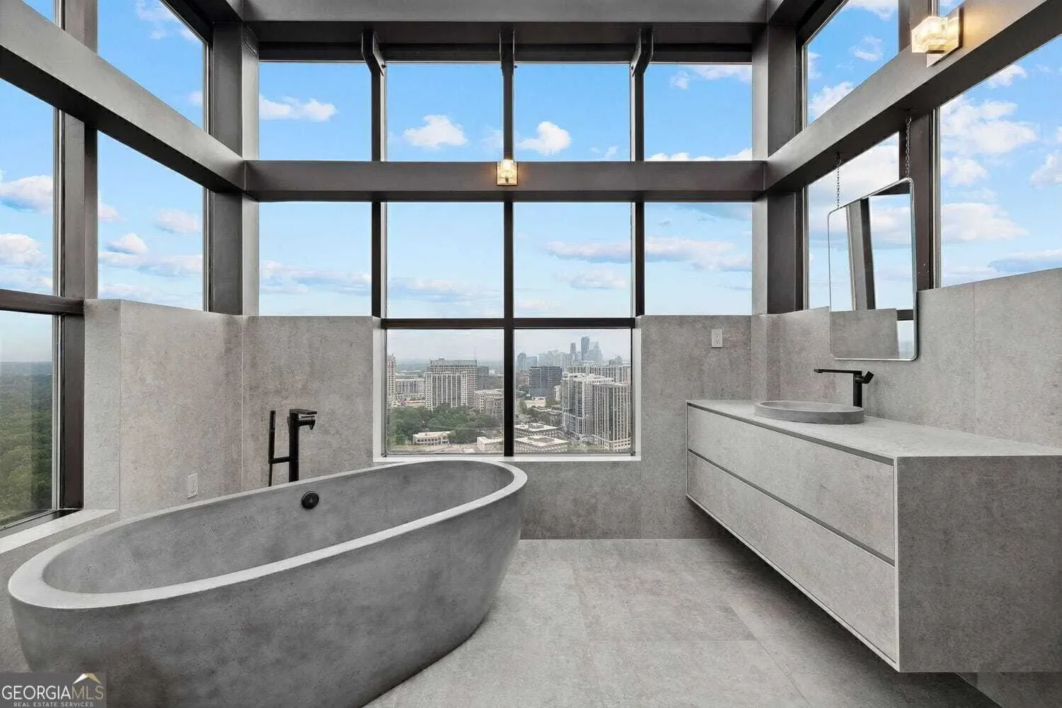 2828 Peachtree Road NW, Atlanta, Georgia, United States. - Photo 26