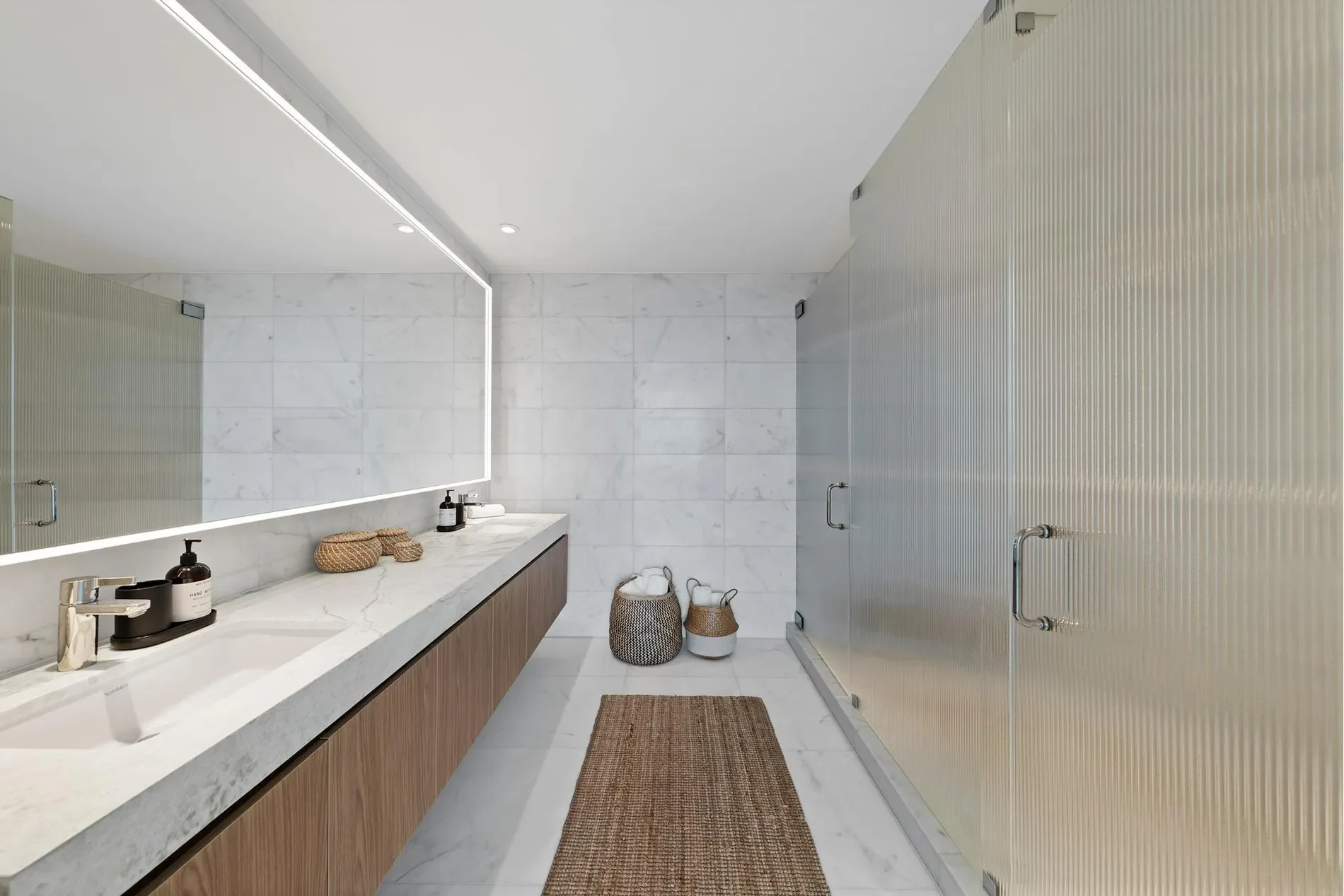 500 Alton Rd, Miami Beach, Florida, United States. - Photo 10