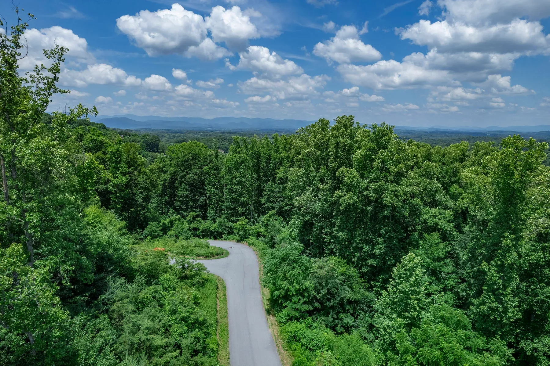62 Destination Drive, Asheville, NC 28806, Asheville, North Carolina, United States. - Photo 46