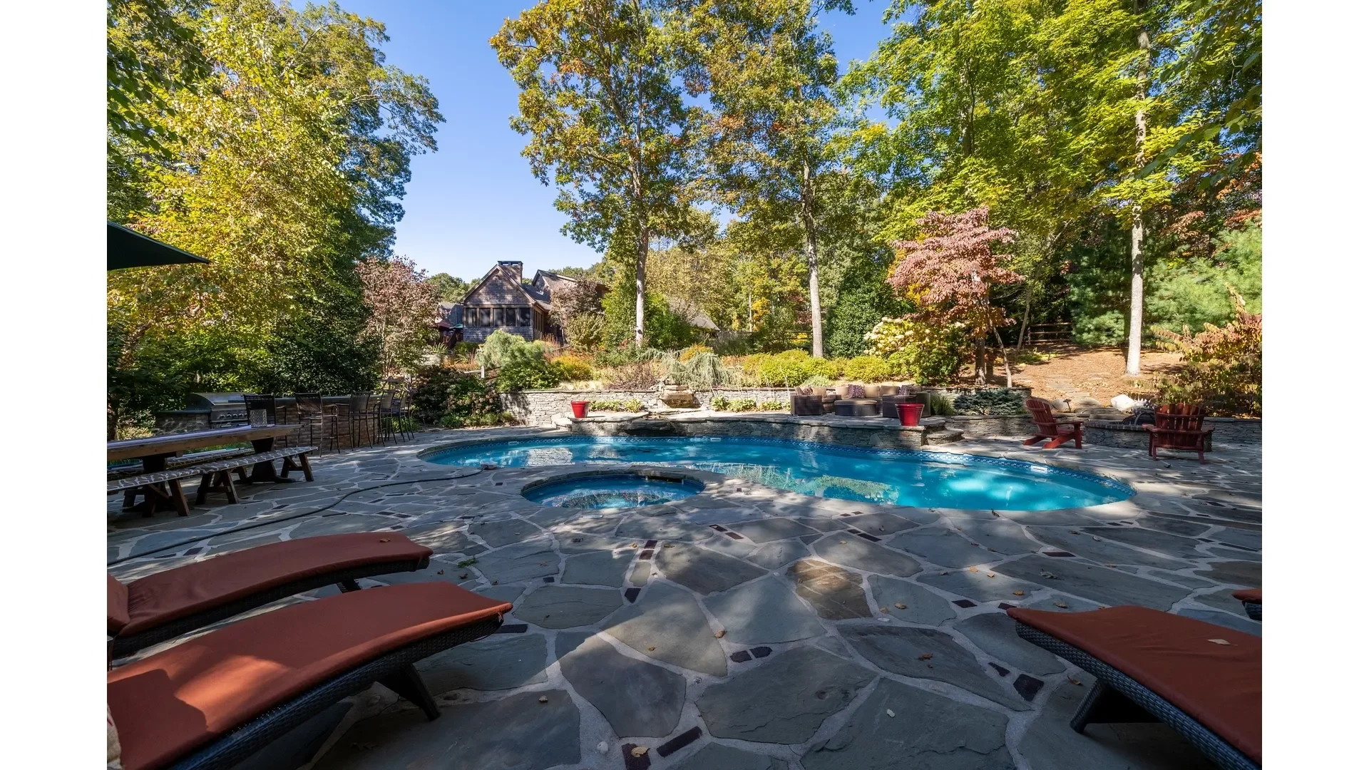1750 Private Road #18, Peconic, New York, United States. - Photo 1