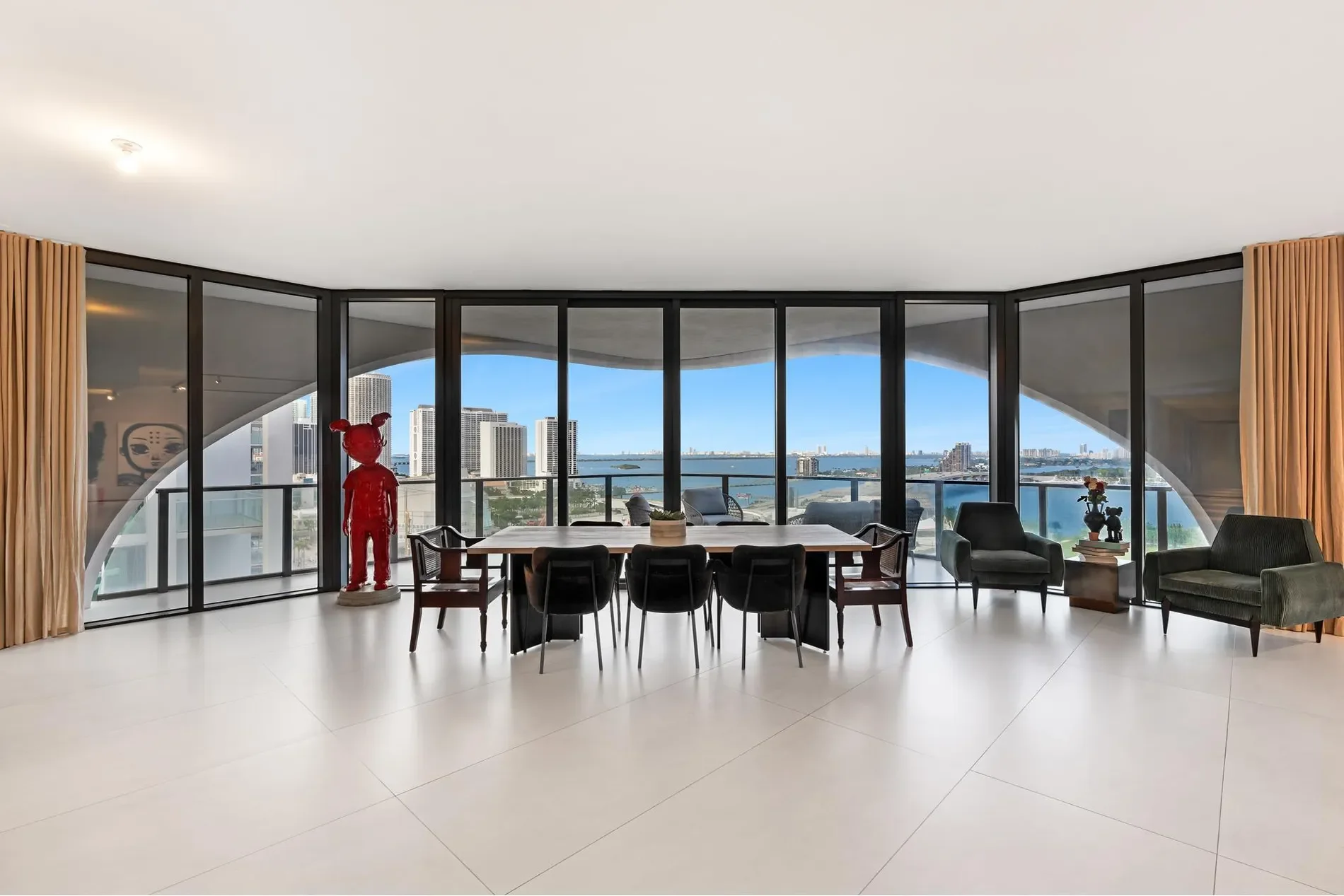 1000 Biscayne Blvd, Miami, Florida, United States. - Photo 1