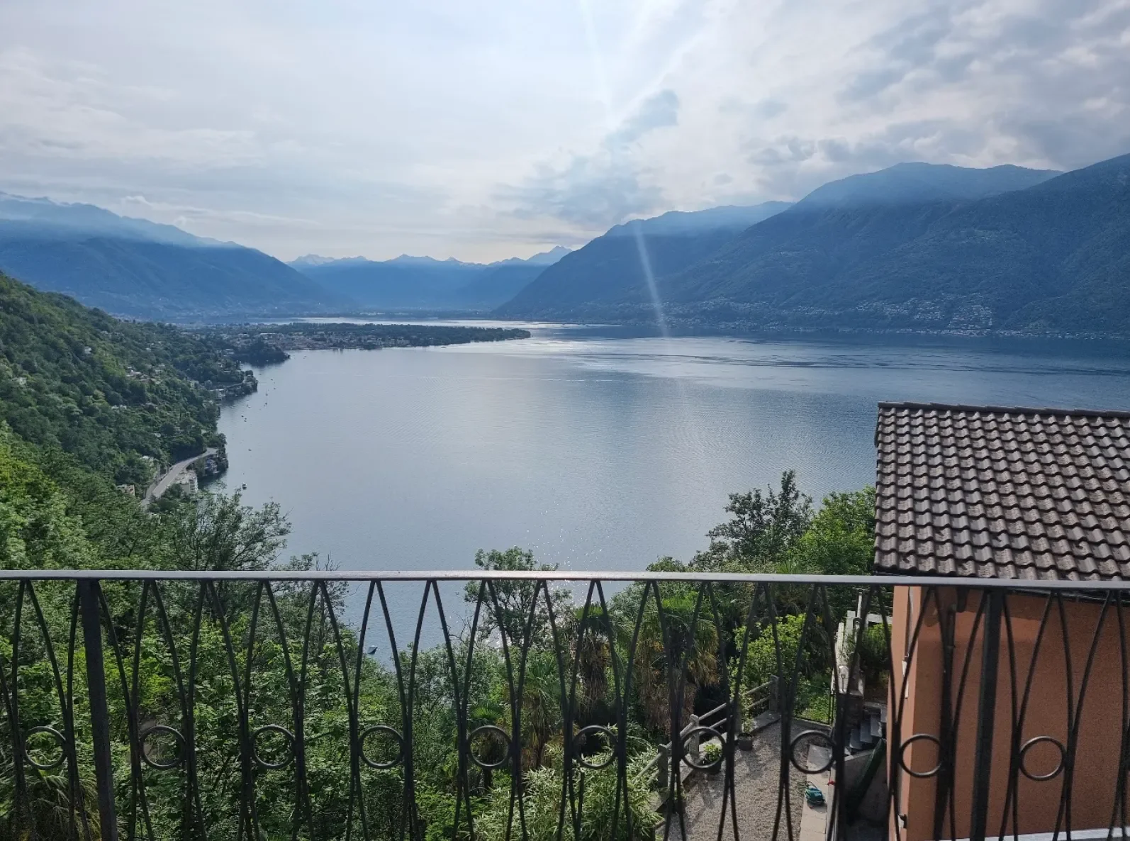 Ronco sopra Ascona, Switzerland, Ronco sopra Ascona, Ticino, Switzerland. - Photo 9