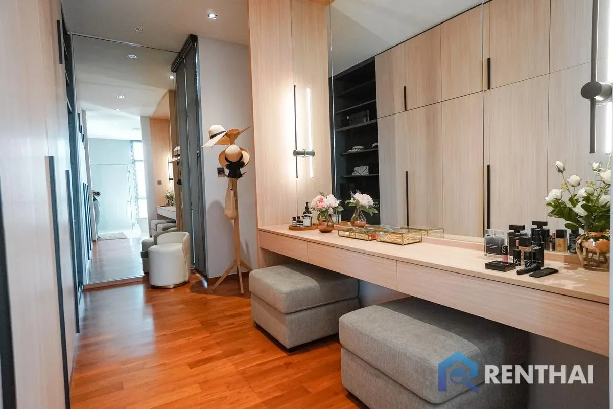 Gallery photo 5