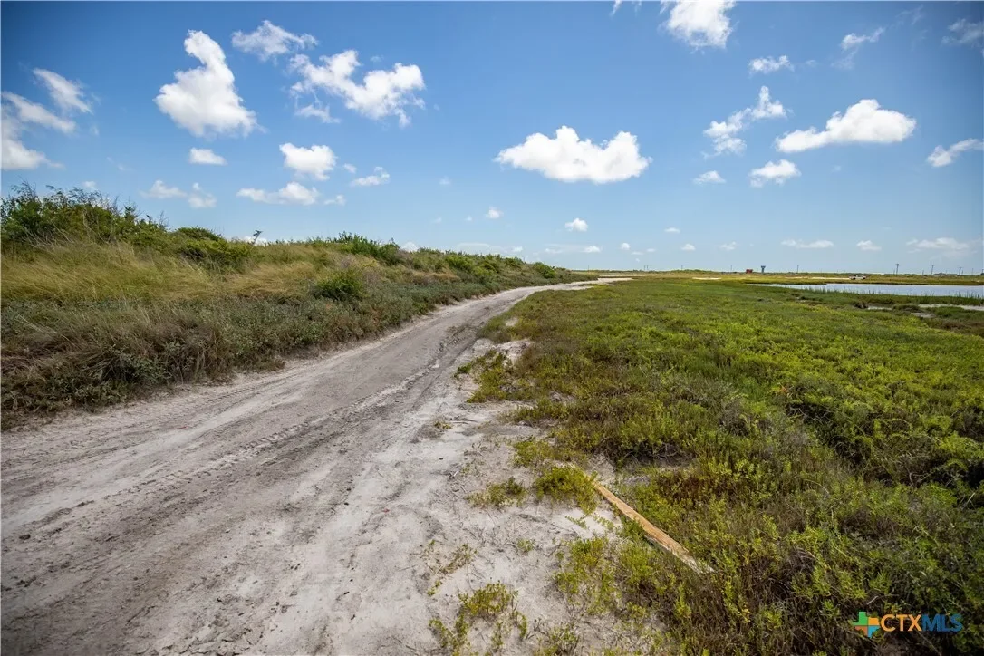 602-698 Cape Velero Drive, Rockport, TX 78382, Rockport, Texas, United States. - Photo 16