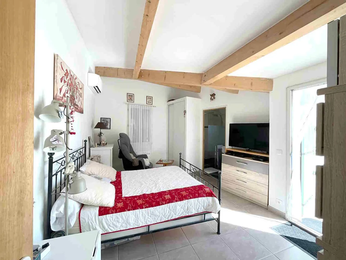 Gallery photo 8
