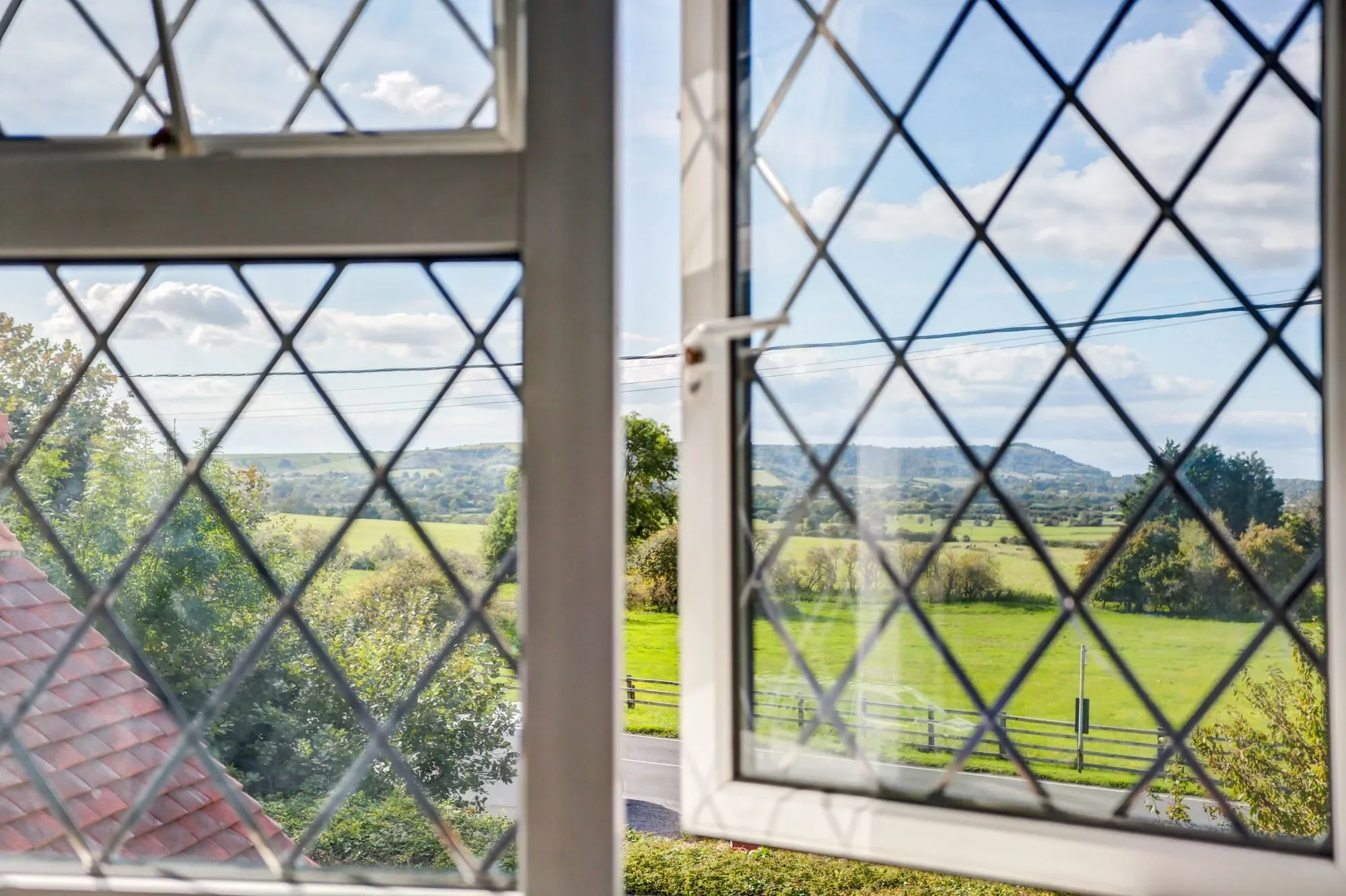 Small Dole, Henfield, Henfield, England, United Kingdom. - Photo 1
