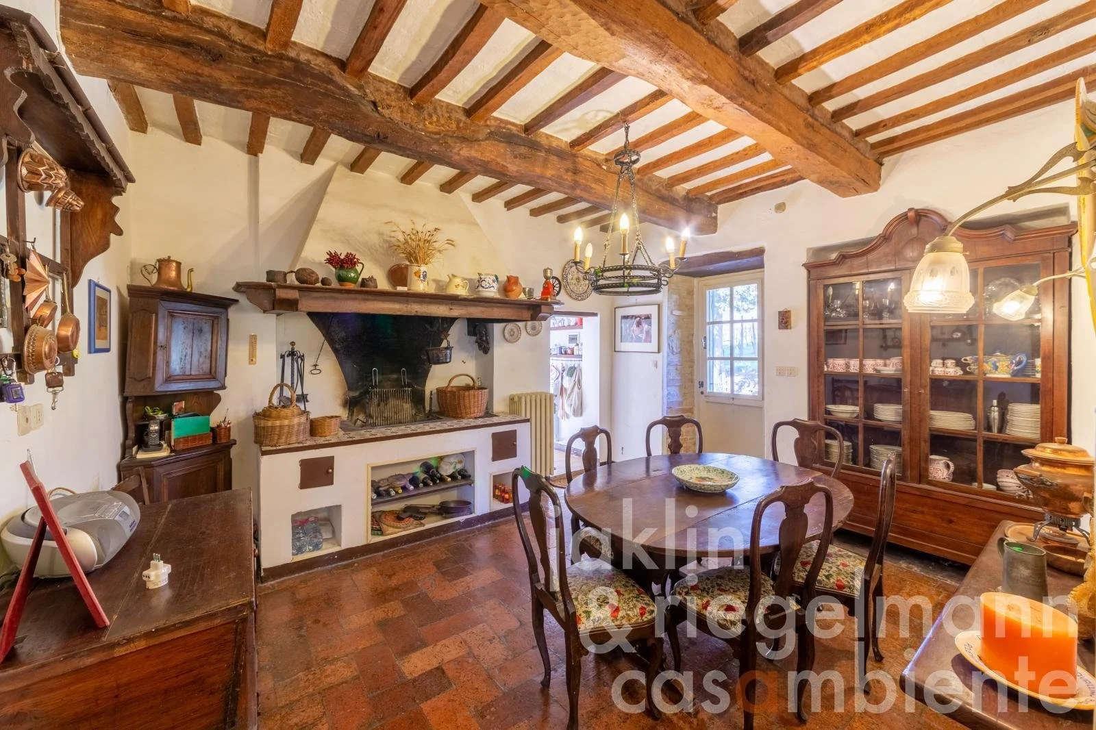 Gallery photo 7