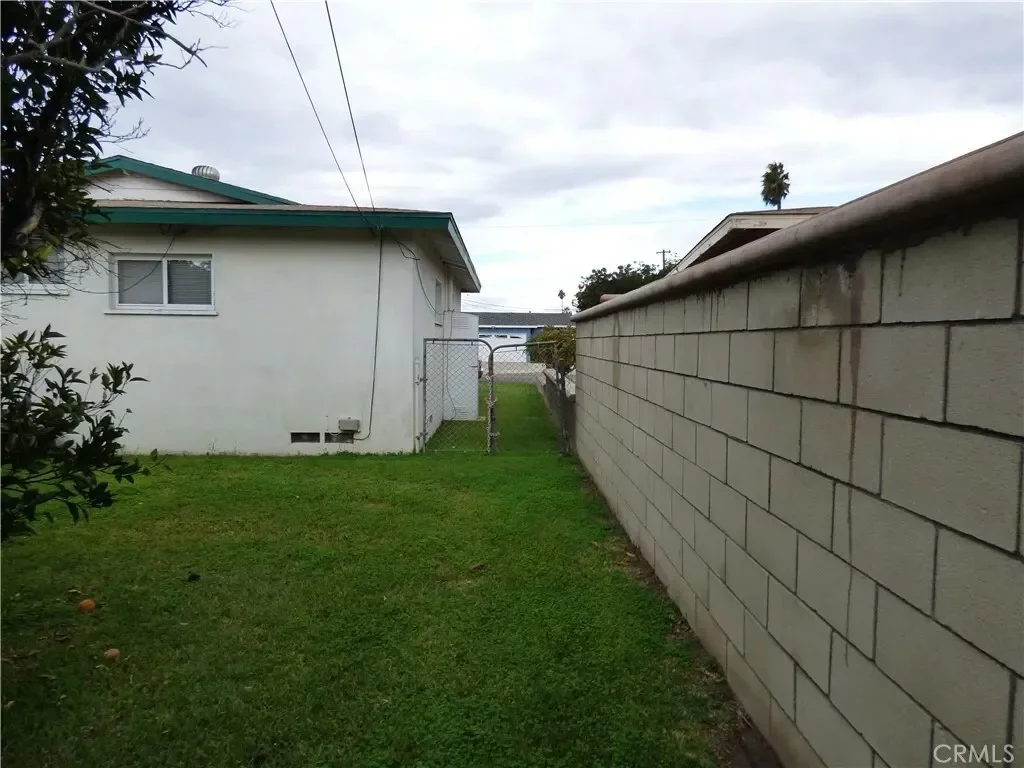 10902 Poindexter, Garden Grove, California, United States. - Photo 20