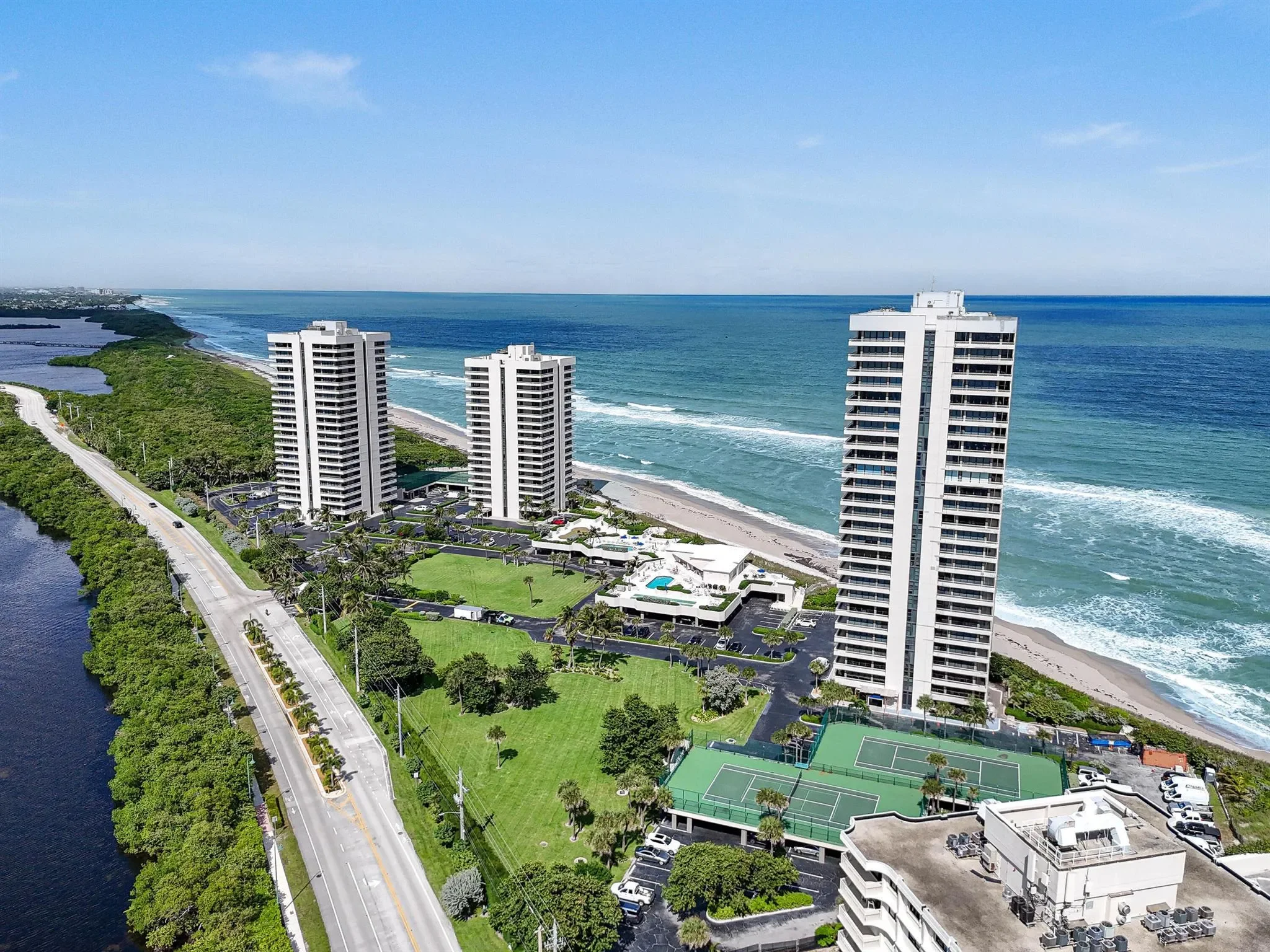 5510 N Ocean Drive 17b, Riviera Beach, Florida, United States. - Photo 44