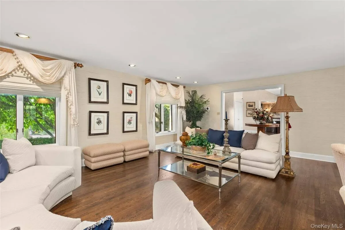 Gallery photo 5