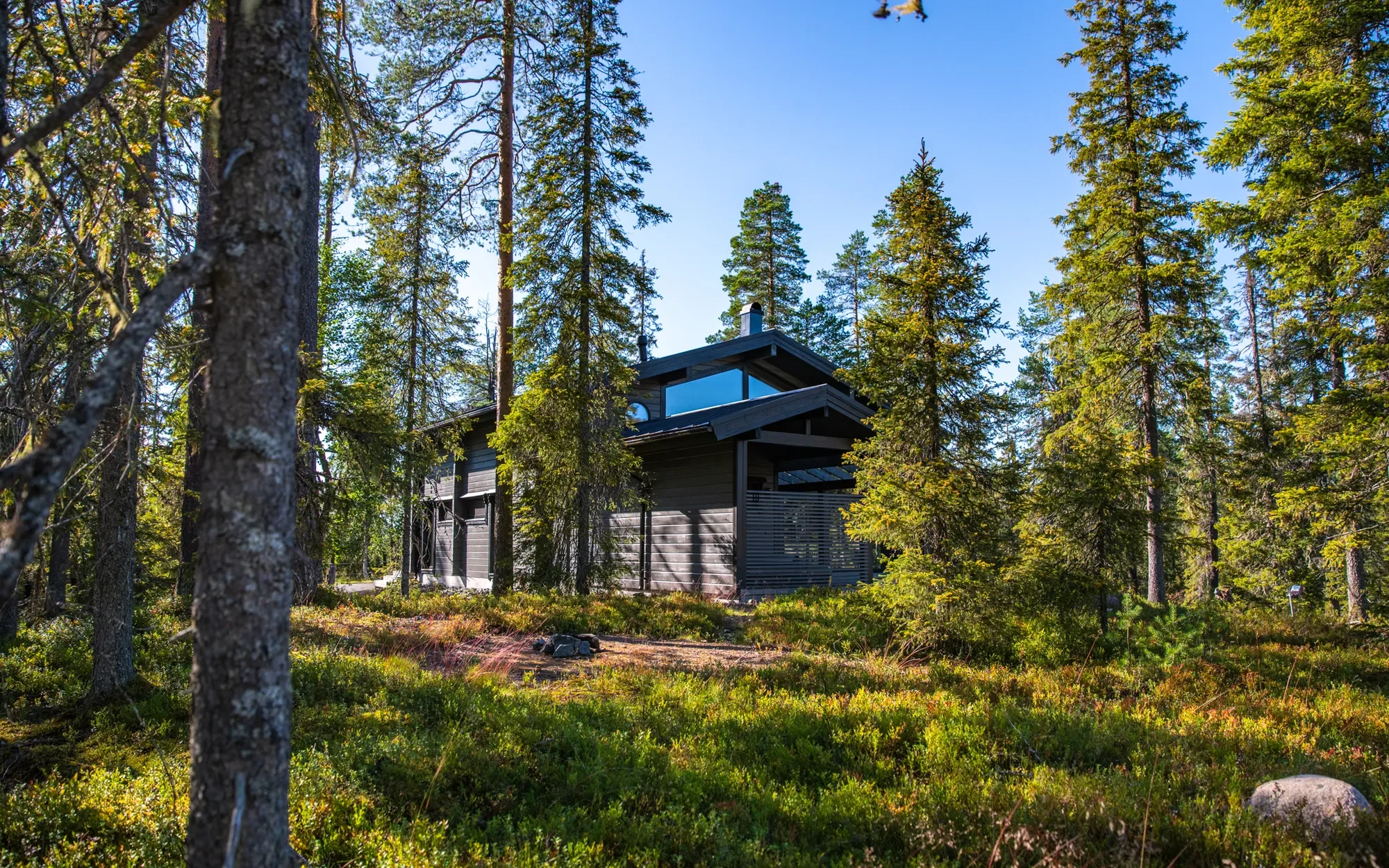Exterior photo 2