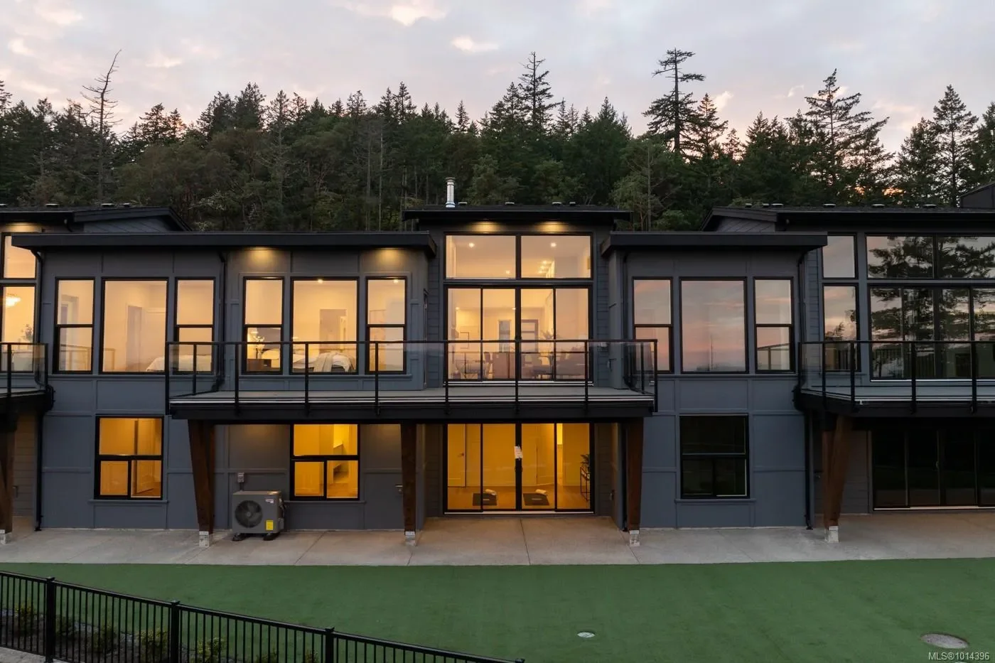2332 Copper Rock Crt 117, Langford, British Columbia, Canada. - Photo 12