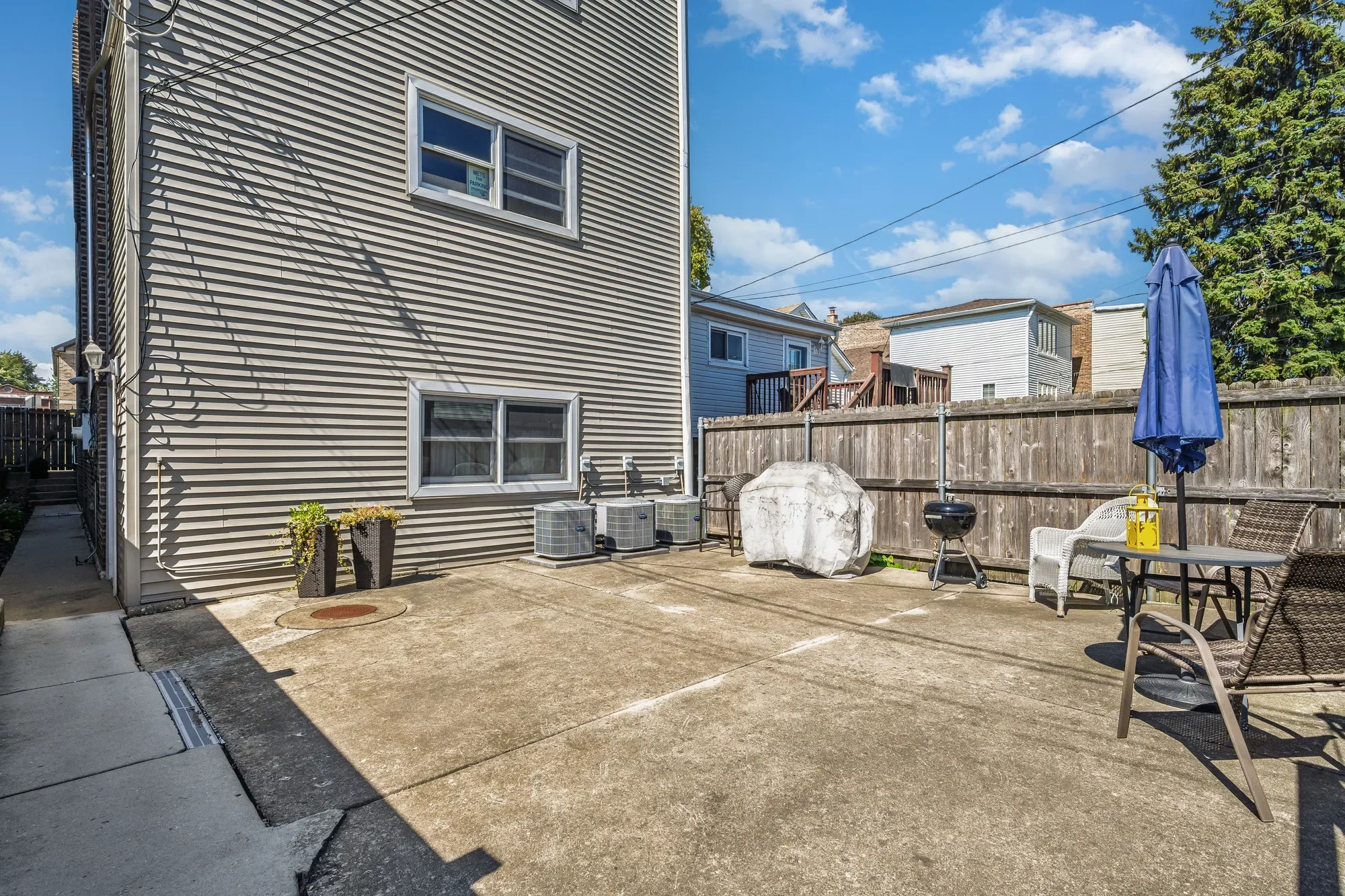 3549 S Lowe Avenue , Chicago, IL 60609, Chicago, Illinois, United States. - Photo 4