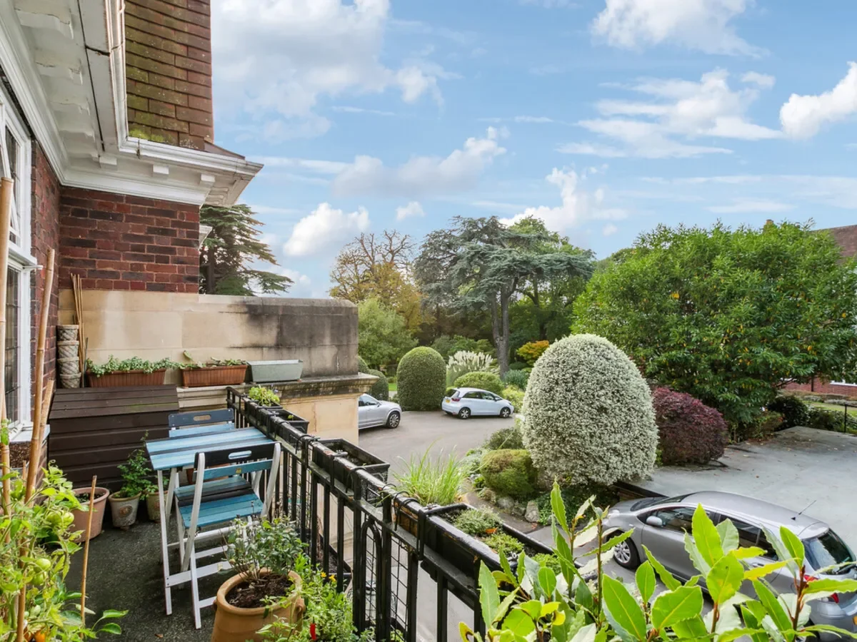 Friars Lane, London, TW9, Richmond, England, United Kingdom. - Photo 4