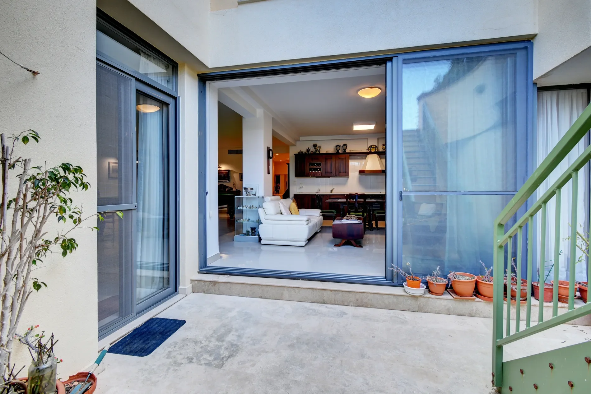 Gallery photo 6