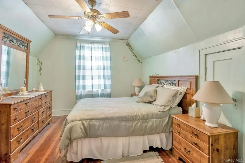 180 Thomas Street, Brentwood, New York, United States. - Photo 20