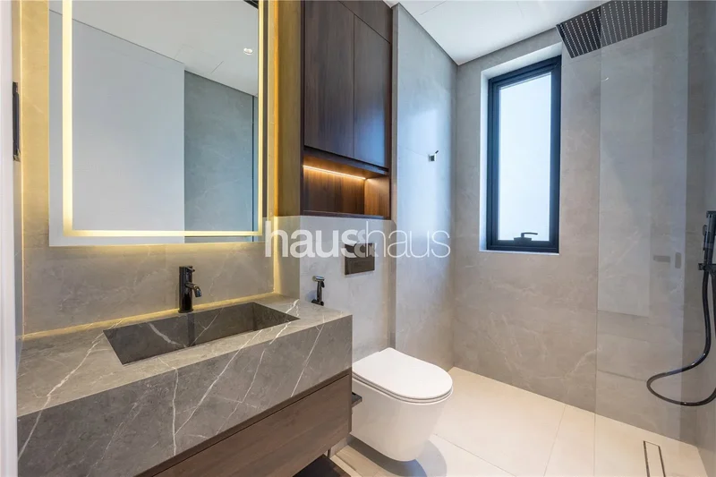 Dubai, Jumeirah Park Homes, Dubai, Dubai, United Arab Emirates. - Photo 9
