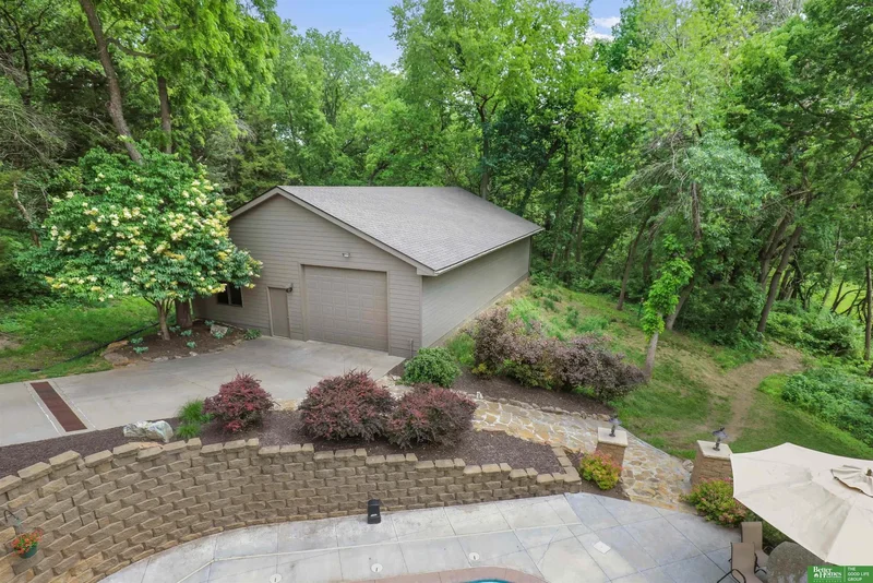 21085 Abbey Road, Council Bluffs, IA 51503, Council Bluffs, Iowa, United States. - Photo 26