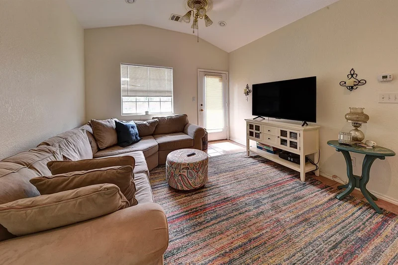 4525 Bell Springs RD, Dripping Springs, Texas, United States. - Photo 27
