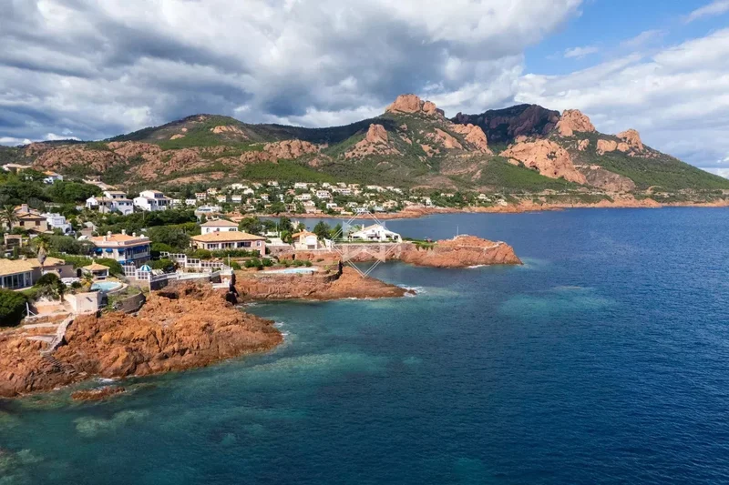 Saint-Raphaël, Provence-Alpes-Côte d'Azur, France. - Photo 10
