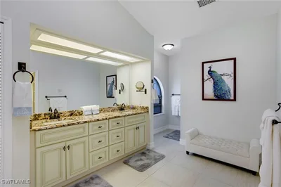 Thumbnail 43