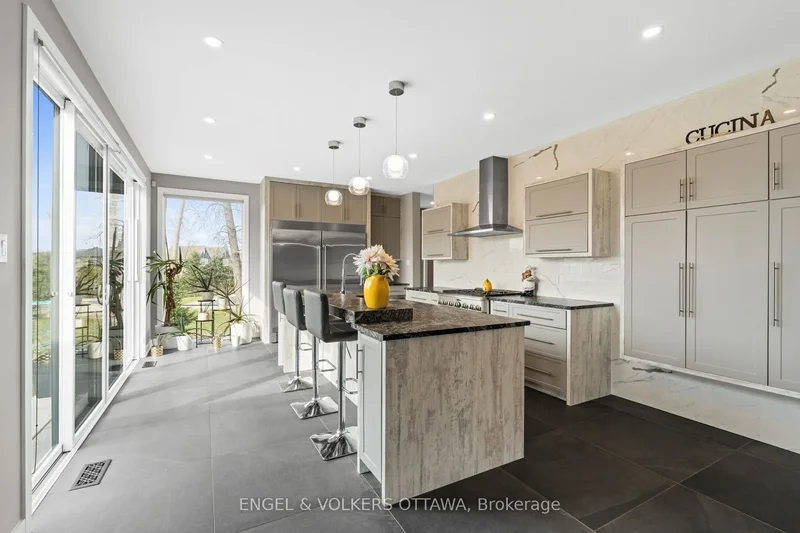532 Leimerk Court, Ottawa, Ontario, Canada. - Photo 7