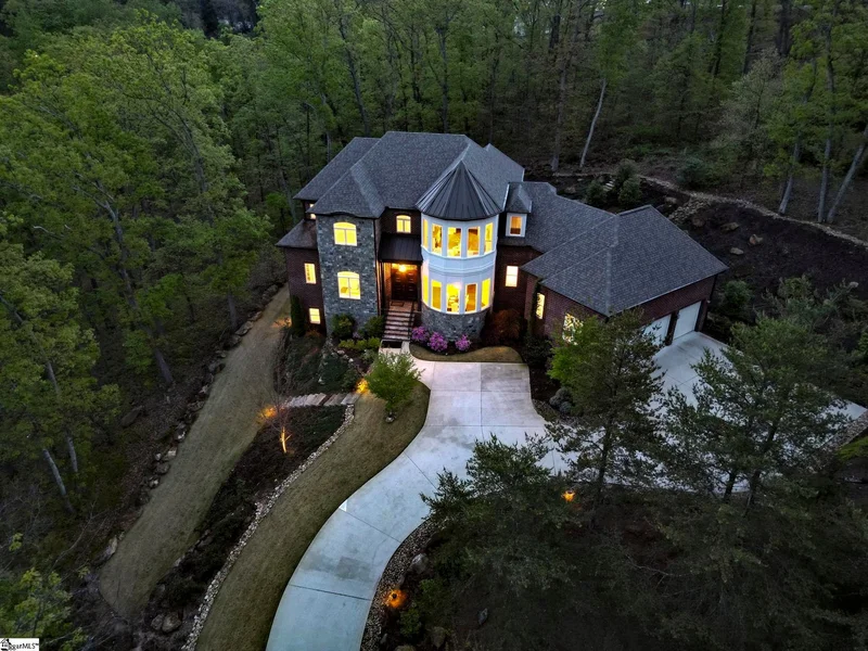 8 Marsala Court, Greenville, SC 29609, Greenville, South Carolina, United States. - Photo 34