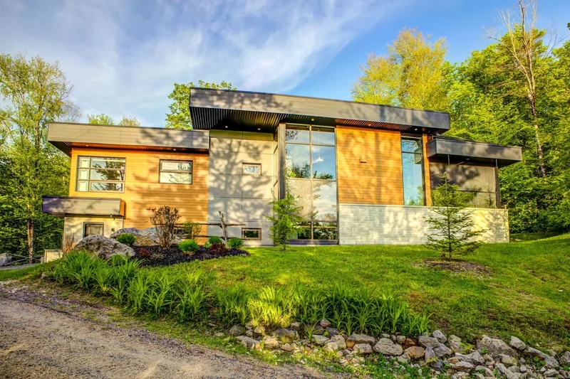 385 Allée Paisible, Mont-Tremblant, Quebec, Canada. - Photo 57