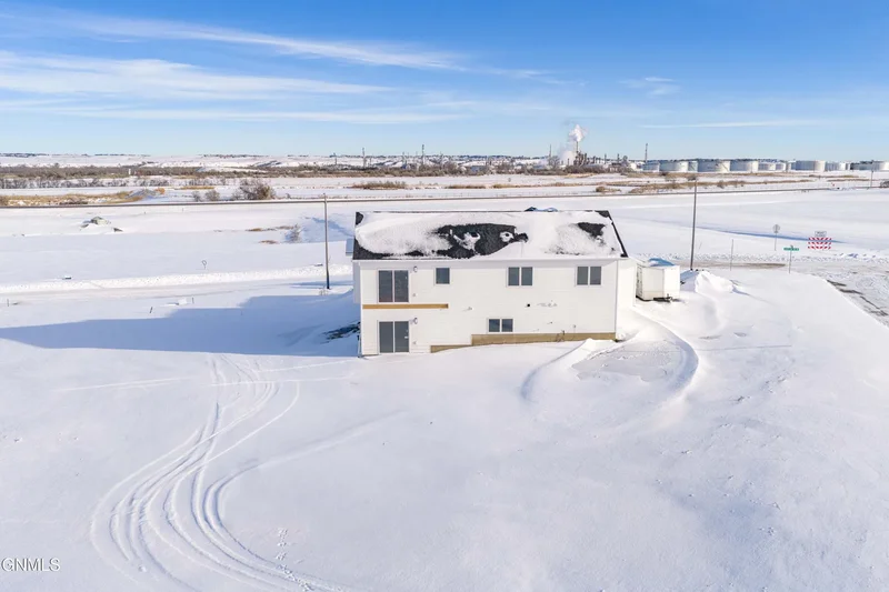 3511 Silver Leaf Avenue Nw, Mandan, ND 58554, Mandan, North Dakota, United States. - Photo 11