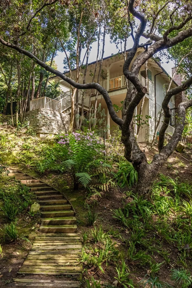 615 North Tigertail Road, Los Angeles, CA 90049, Los Angeles, California, United States. - Photo 19