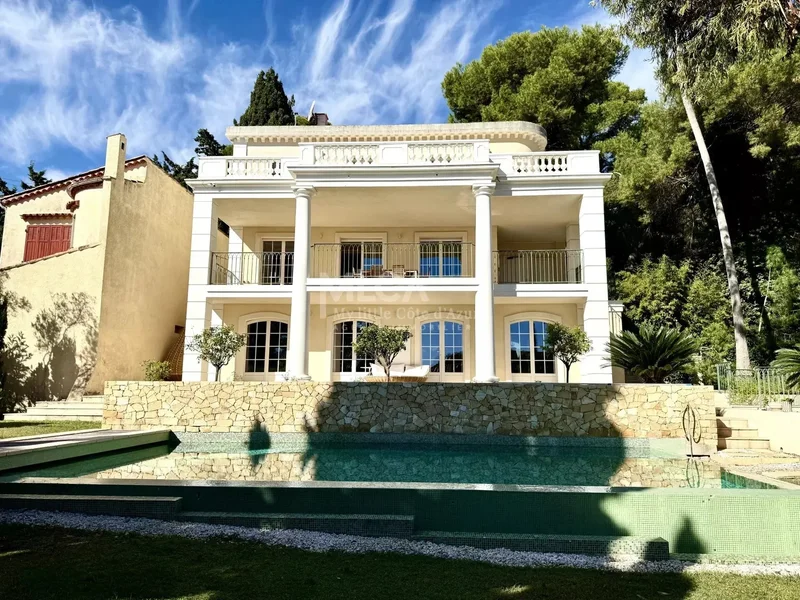 Antibes, Provence-Alpes-Côte d'Azur, France. - Photo 4