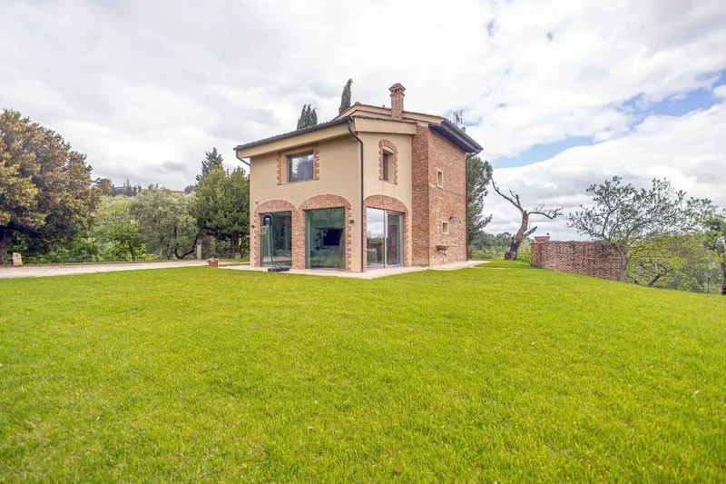 Rustico in vendita a Pontedera(PI) in Ottimo composto da 6vani