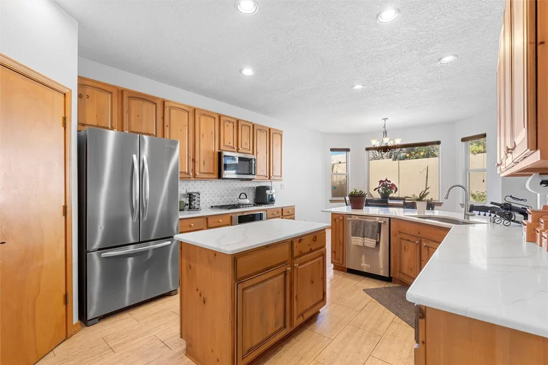 12709 Sunset Ridge Place NE, Albuquerque, NM 87111, Albuquerque, New Mexico, United States. - Photo 6
