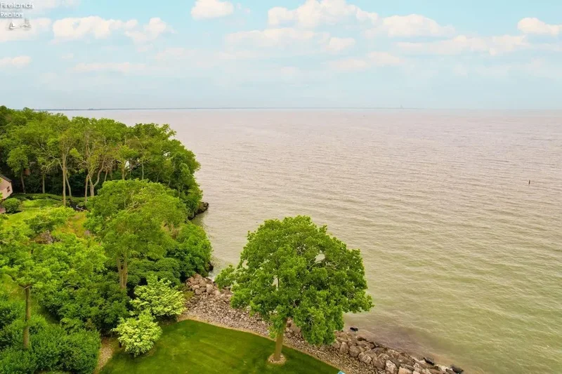 4290 Marin Boulevard B, #B, Port Clinton, OH, 43452, USA, Port Clinton, Ohio, United States. - Photo 15