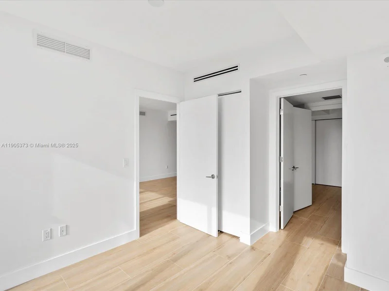 9901 W Bay Harbor Dr 605, Bal Harbour, Florida, United States. - Photo 29
