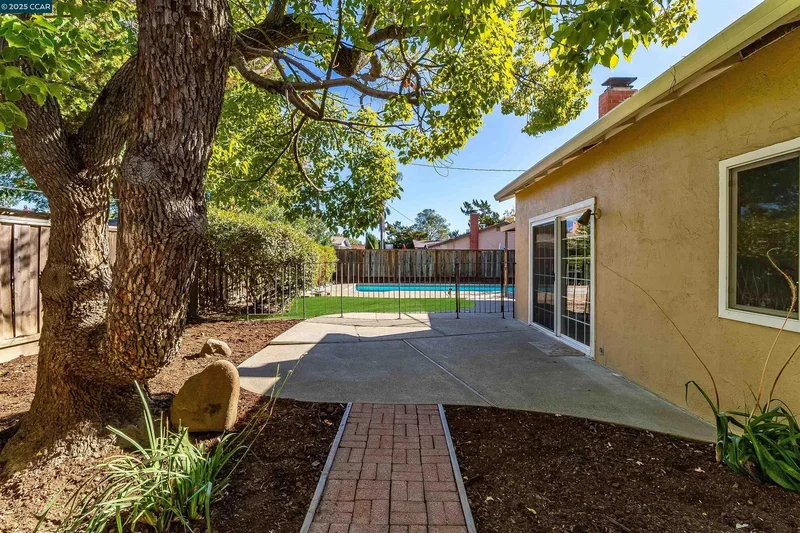 1856 Carriage Dr, Walnut Creek, California, United States. - Photo 45