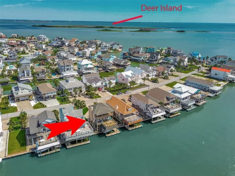 247 Isles End Road, Galveston, Texas, United States. - Photo 34